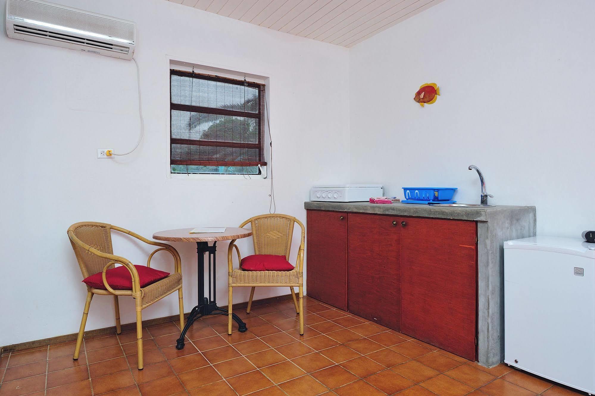 The Dive Hut - Boutique Apartments Playa Exteriér fotografie